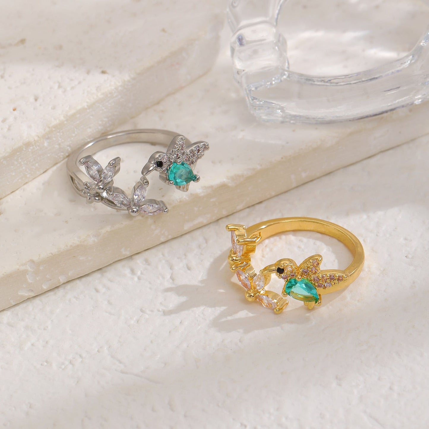 Light-luxury Copper Ring With Zircon Bird Inlay